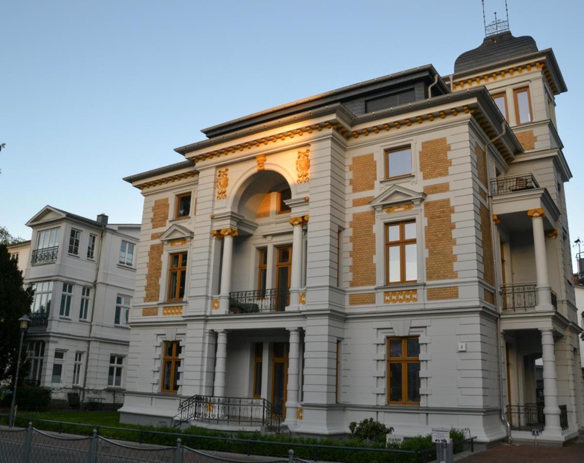 Apartamento Moderne Fewo Mit Balkon, Hochwertig Heringsdorf  Exterior foto